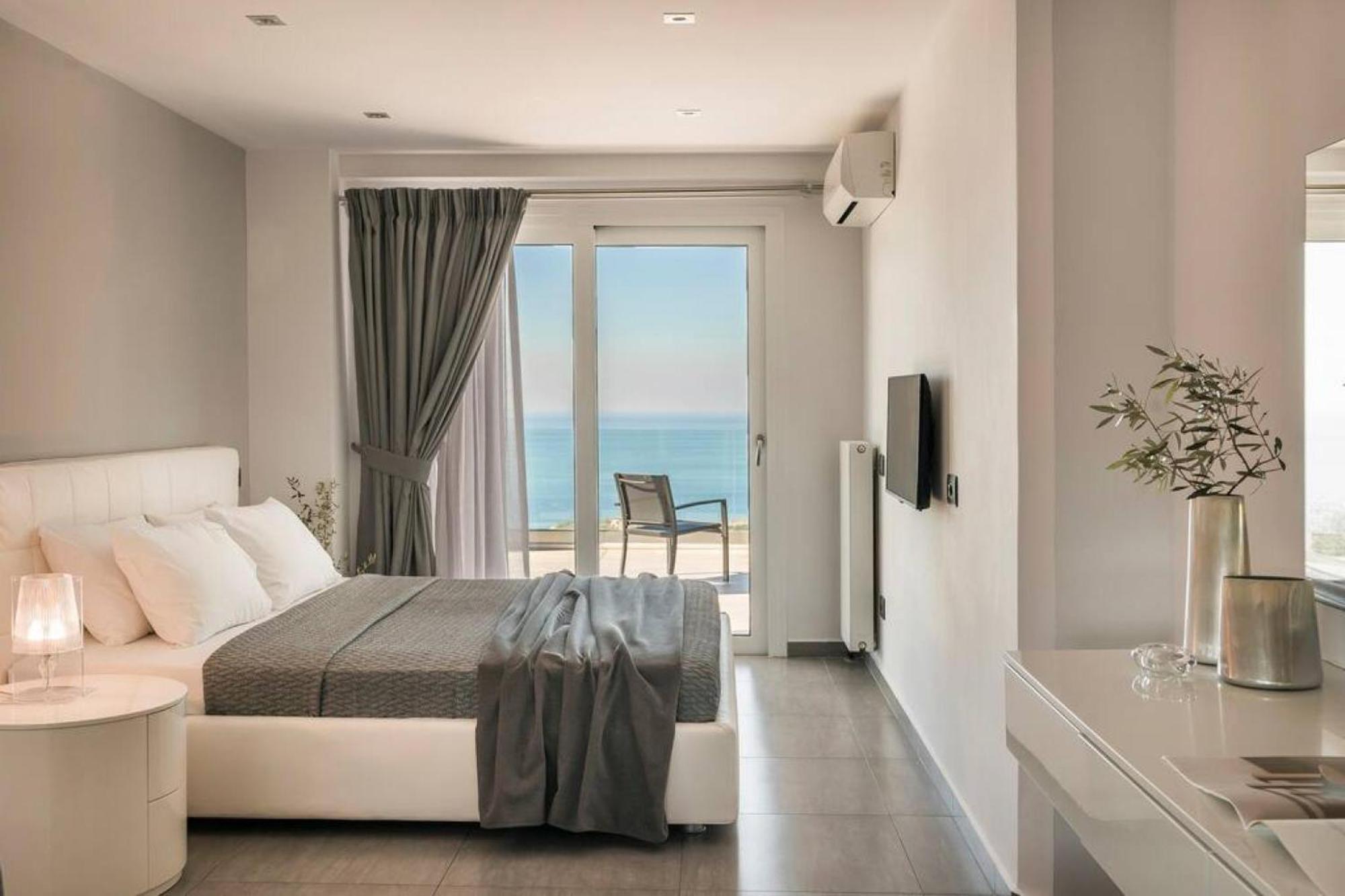 Grande Azzurro In Lakithra Villa Exterior photo