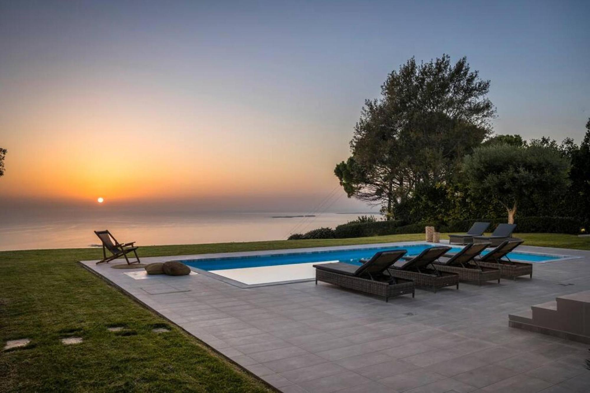 Grande Azzurro In Lakithra Villa Exterior photo